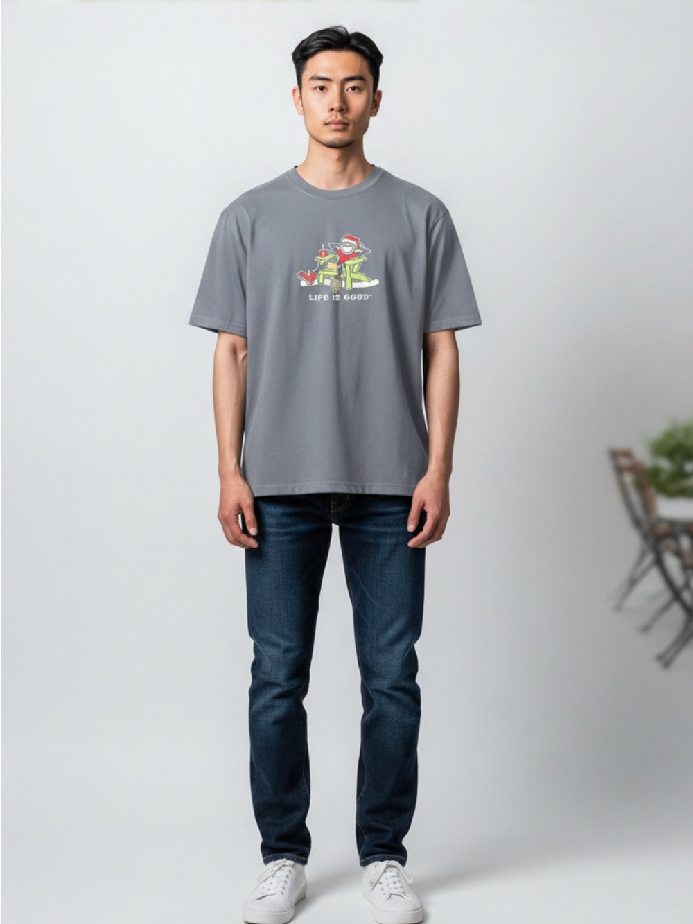 LIFE IS GOOD adirondack santa jack tee